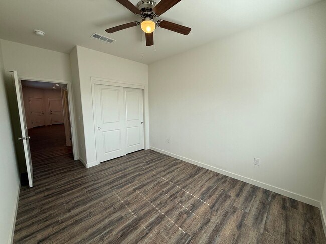 Building Photo - 9207 Prometheus Dr