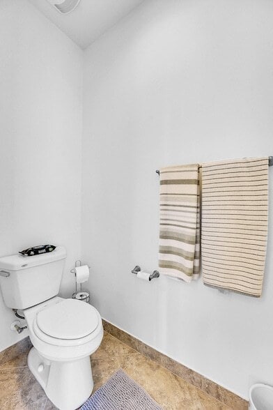 Building Photo - 11240 SW Wyndham Way