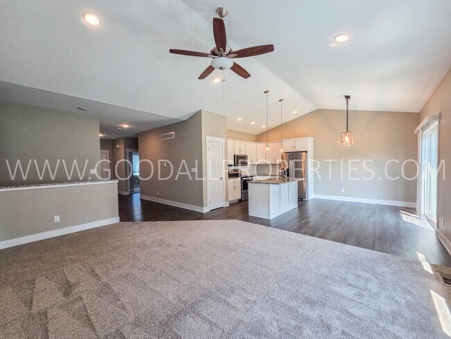 Building Photo - 16656 Wilden Dr