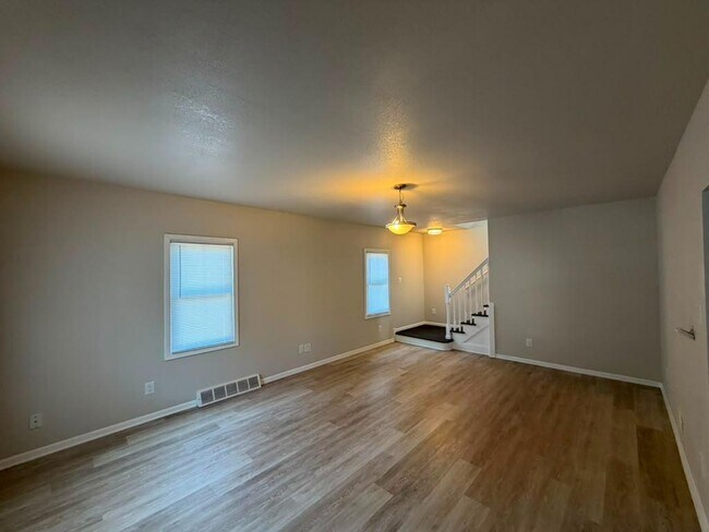 Building Photo - 4640 N 54th St