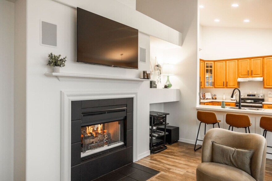 Building Photo - 1267 E Hickenlooper Way