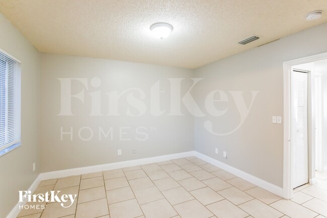 Building Photo - 13921 SW 173rd Terrace