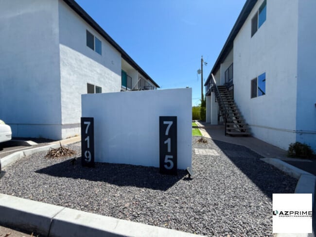 Building Photo - $1350 OFF FIRST MONTH RENT MOVE-IN SPECIAL...