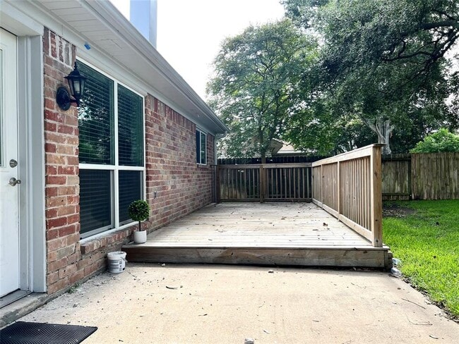 Building Photo - 22823 Goldstone Dr