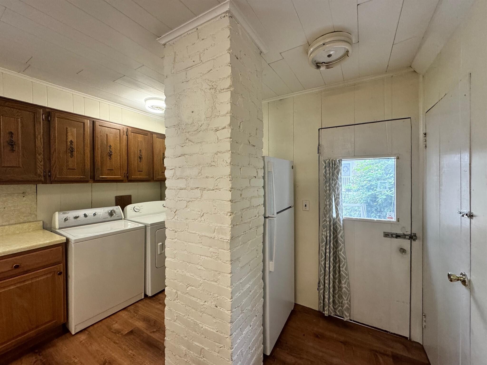 Building Photo - 15 Corinthian Rd
