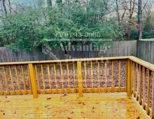 Building Photo - 50 Whispering Wind Cir