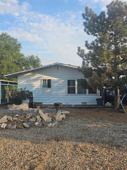 Front of home - 2015 Elm Ave