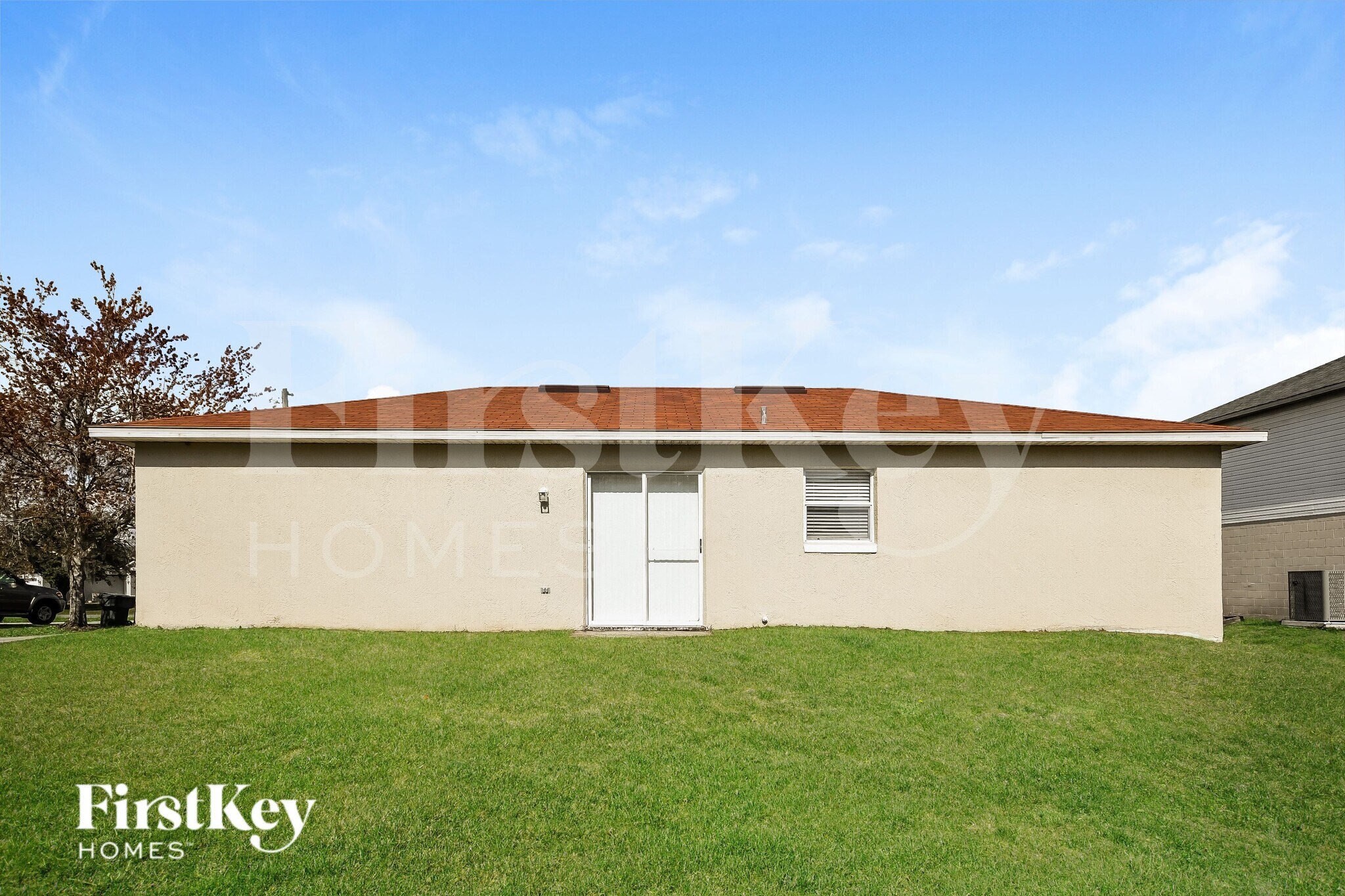 Building Photo - 620 Robin Ln