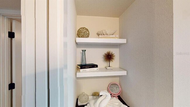 Building Photo - 1910 Morrill St