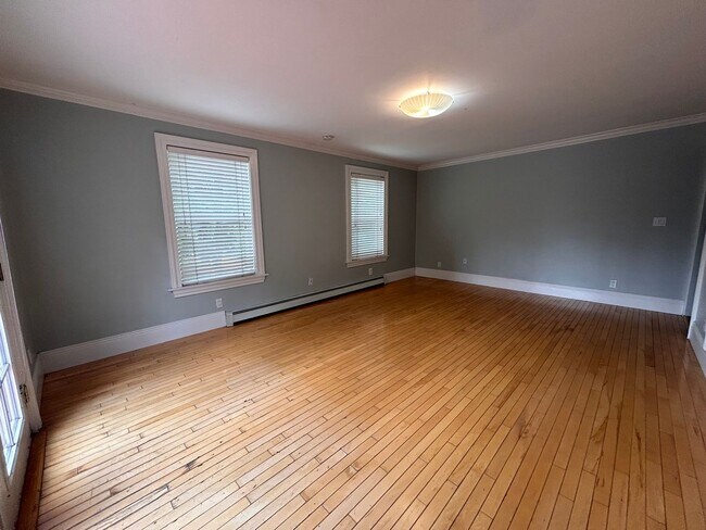 Building Photo - $0 DEPOSIT OPTION. CHARMING VICTORIAN TOWNHOUSE IN UPTOWN/CITY PARK WEST