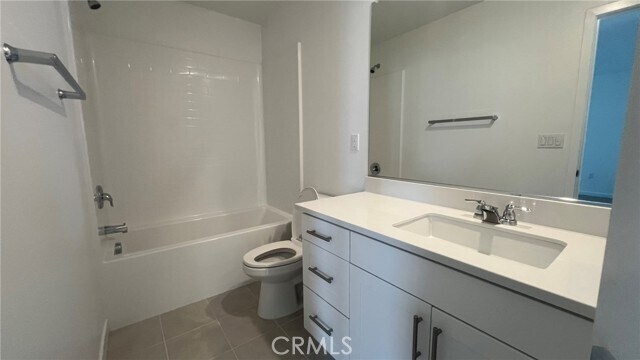 Building Photo - 10840 Pala Bells St