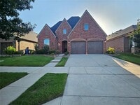 Building Photo - 713 Fenceline Dr