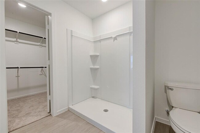Building Photo - 640 Magnolia Creek Dr