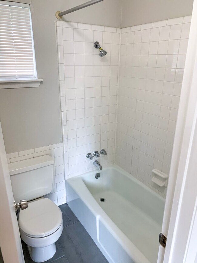 Building Photo - Great Home in North Austin!