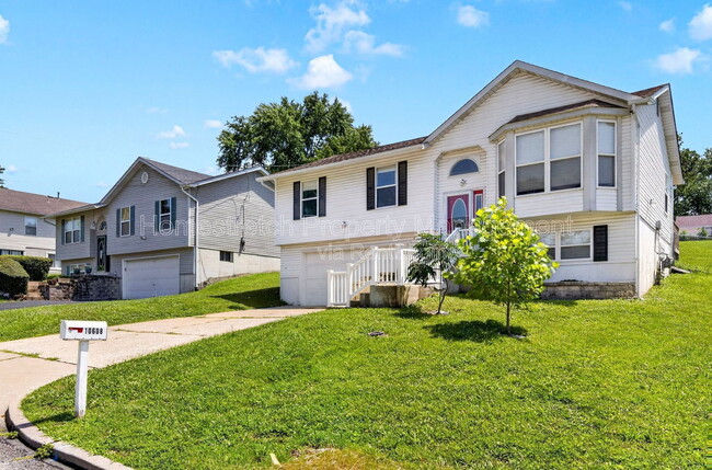 Building Photo - 10608 Canter Way