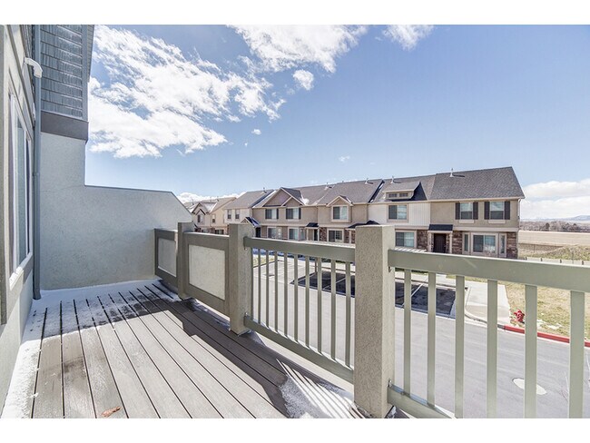 Building Photo - 1155 Independence Ave