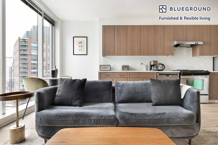 Building Photo - 340 E North Water St