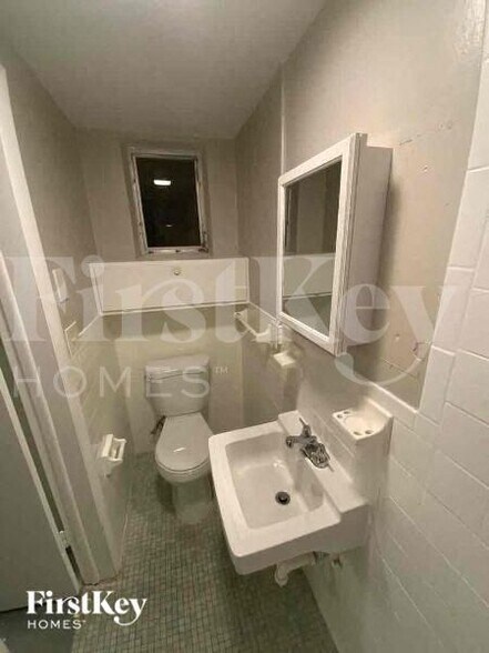 Building Photo - 3641 Windham Dr