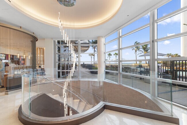 Building Photo - 3100 N Ocean Dr