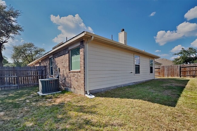 Building Photo - 30206 Emerson Creek Dr