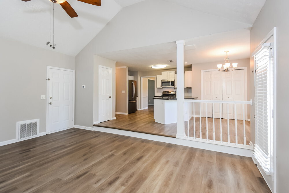 Building Photo - 2057 Wedgewood Dr