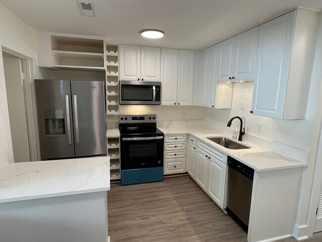 Building Photo - Available now. FULLY RENOVATED 2 BR/1.5 BA...