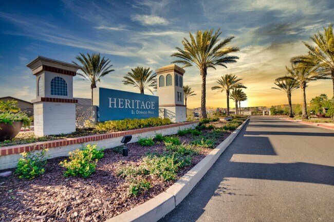 Building Photo - Newer 55+ Gated SOLAR Home in El Dorado Hills for Rent