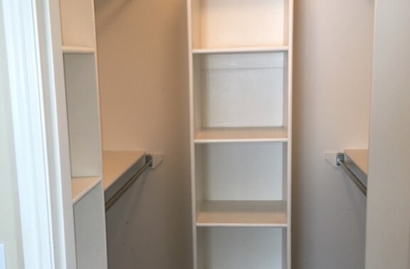 Building Photo - 540 E 450 N
