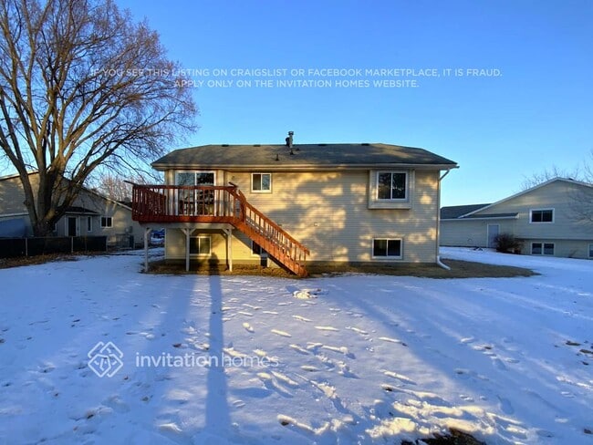 Building Photo - 8357 116th Way N