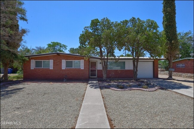 Building Photo - 408 Crane Ave