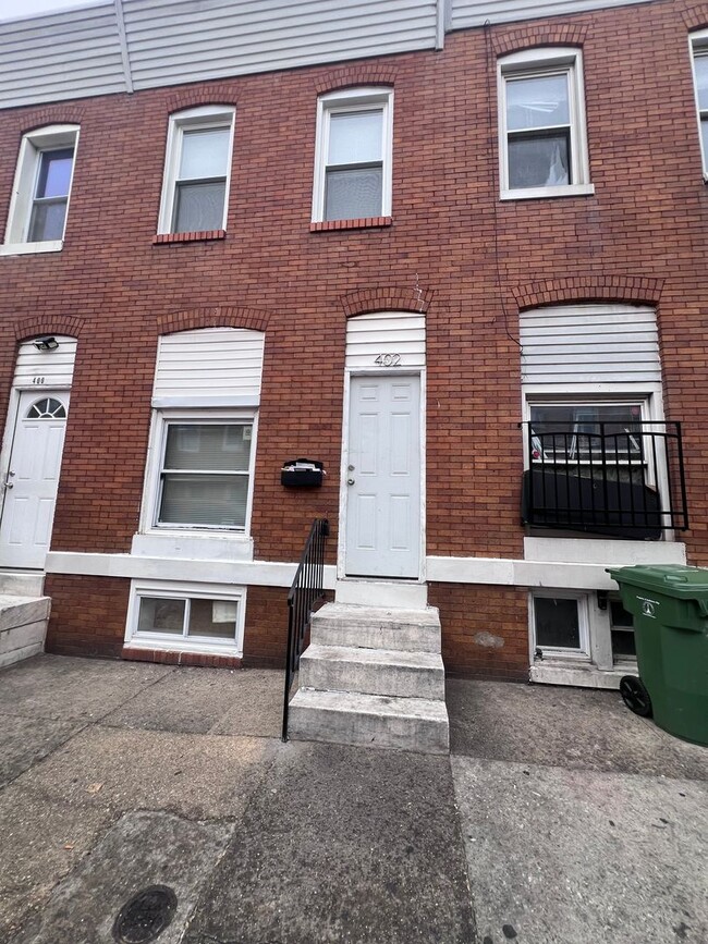 Primary Photo - Fully Renovated 2-Bedroom Home in the Hear...