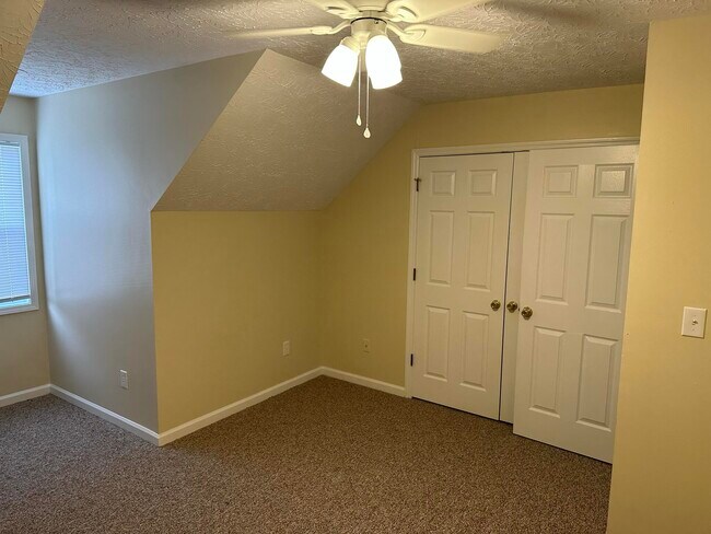 Building Photo - 1021 Excel Ct