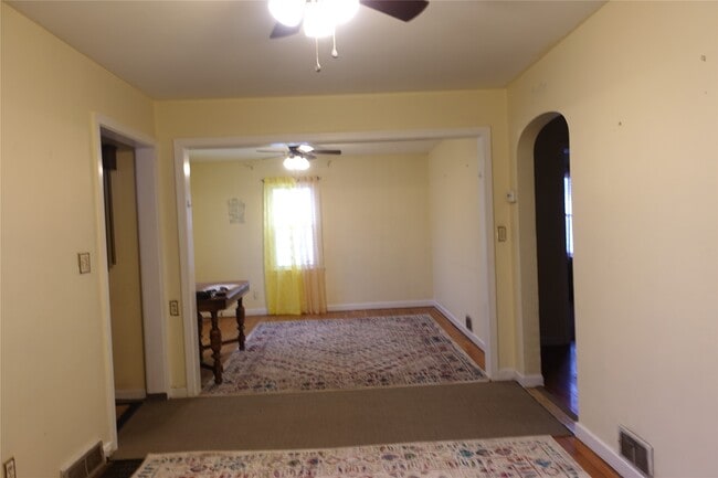 Building Photo - 57 Fowler Ave