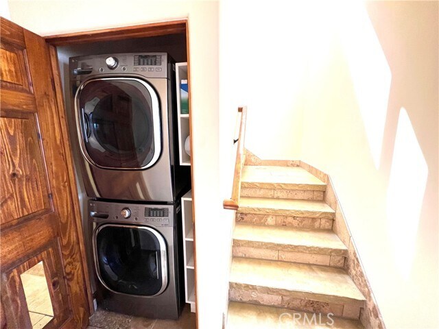 Building Photo - 16782 Bayview Dr