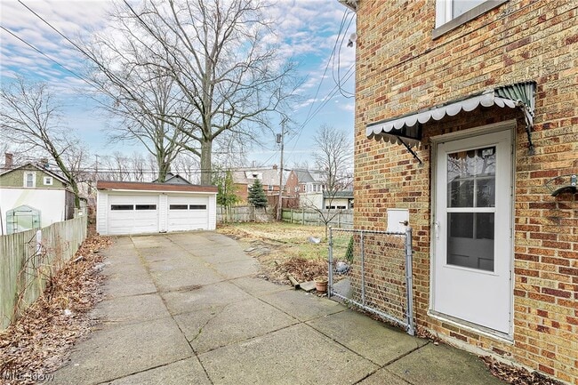 Building Photo - 12509 Britton Dr