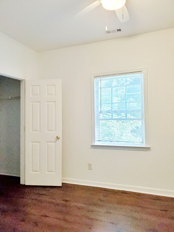 Building Photo - 1868 Joseph E. Boone Blvd NW