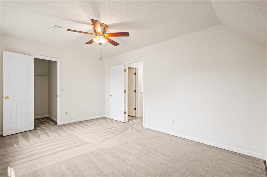 Building Photo - 5962 Rosie Ln SE