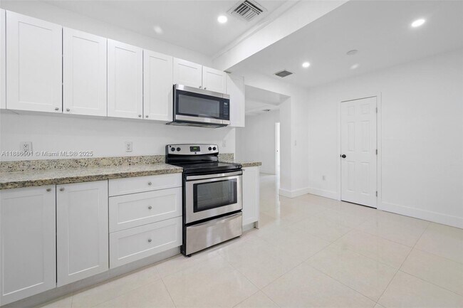 Building Photo - 9312 NW 3rd Ave