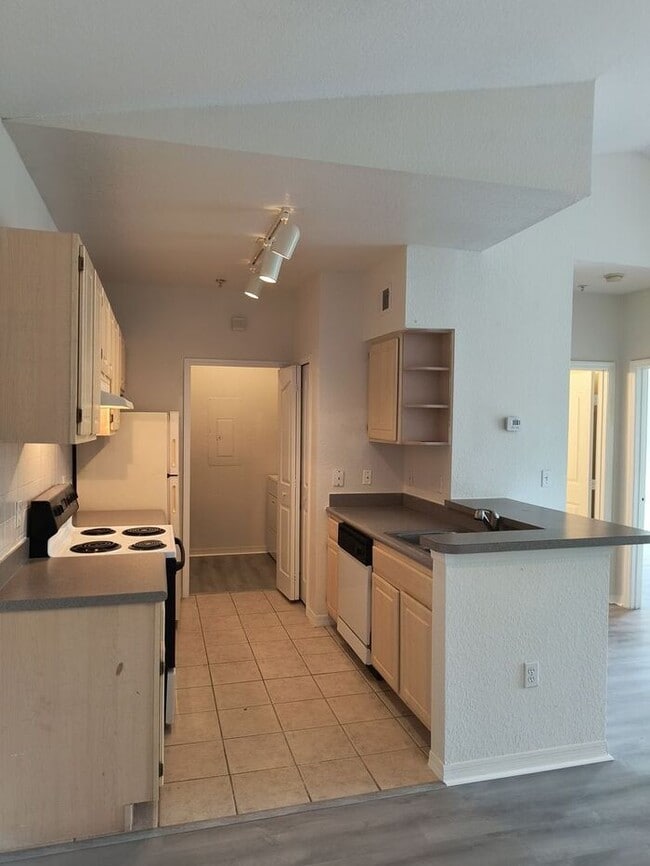 Building Photo - Condo in Legacy Dunes, Kissimmee