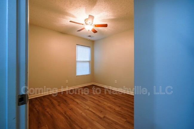 Building Photo - 148 Granda Flora Dr