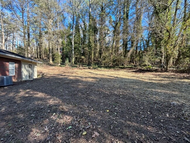 Building Photo - 3/1 Hidden Gem in Old East Rome- $1,195