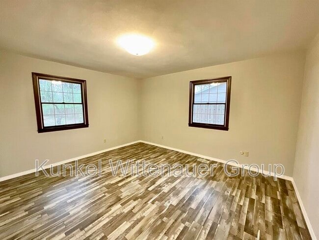 Building Photo - 101 Fox Creek Rd