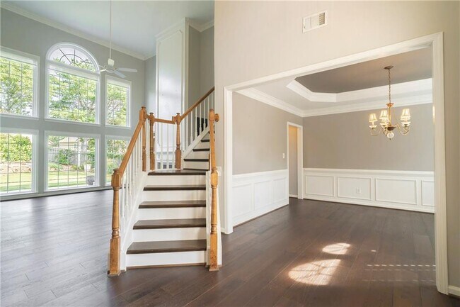 Building Photo - 6850 Weatherstone Way