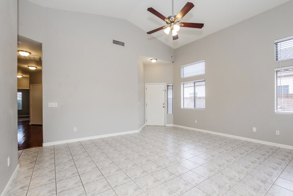 Building Photo - 14510 N 87th Ave