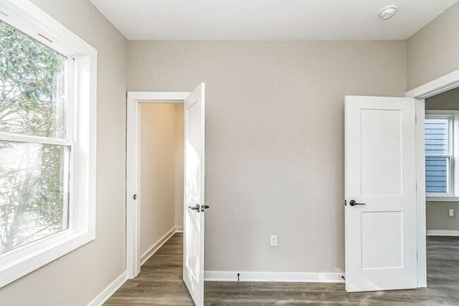 Building Photo - Close to Downtown Durham Brand New Construction