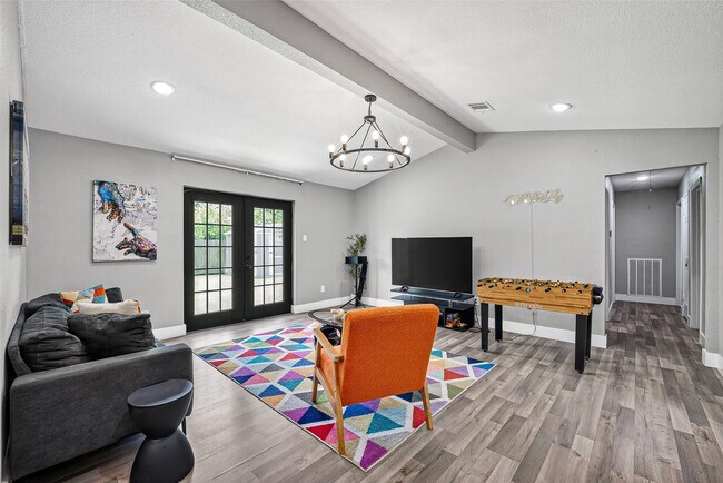 Building Photo - 1206 Riggs Rd