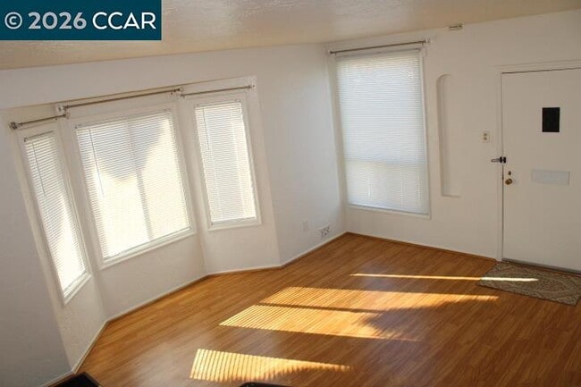 Building Photo - 508 Civic Center St