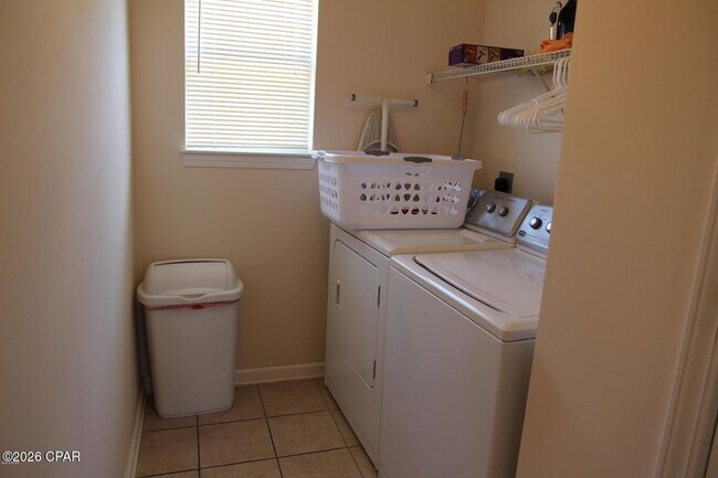 Building Photo - 228 Coquina Shell Wy