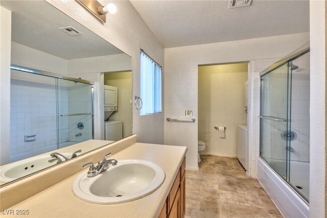 Building Photo - 587 Sellers Pl