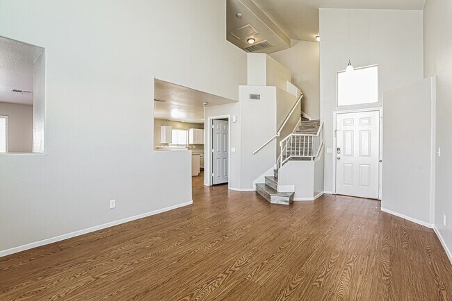 Building Photo - 2110 Big Boulder Dr